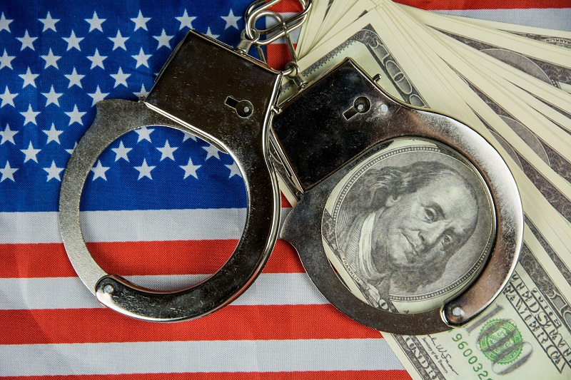 Missouri Bail Bonds Should You Hire Local or National Bondsman bermix-studio unsplash